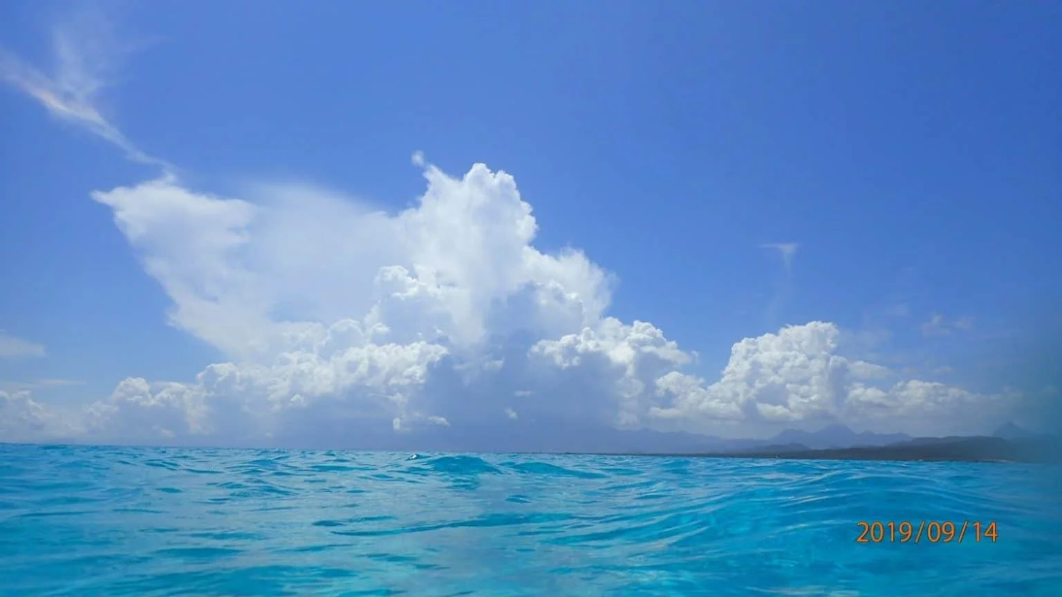 Playground-Earth Loreto Diving Clouds