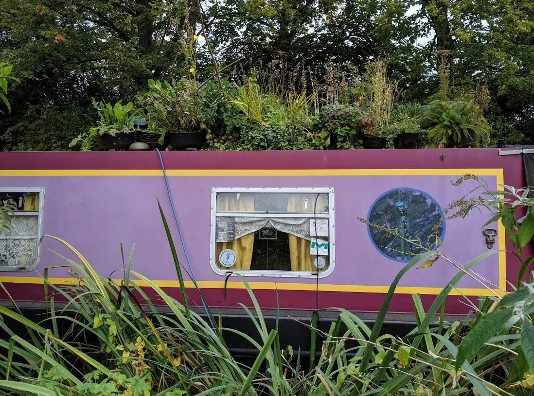 playgroundearth-oxford-canal-longboat