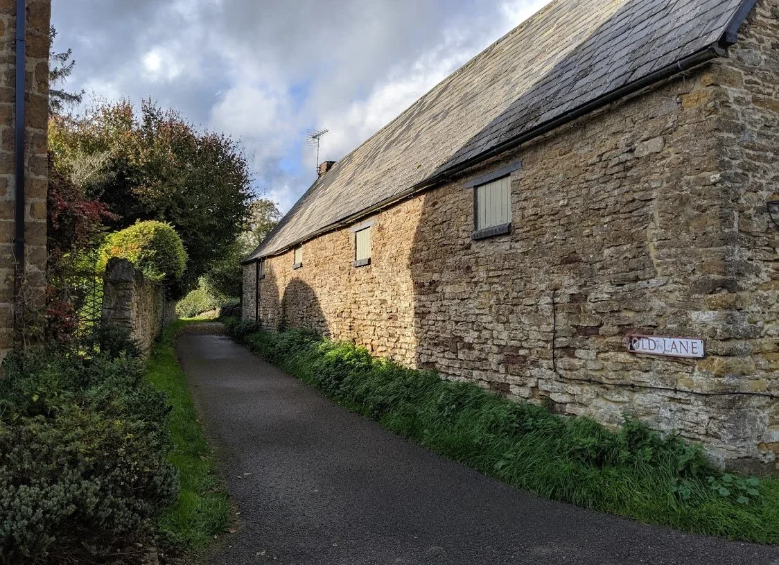 Troy's Barn Old Lane