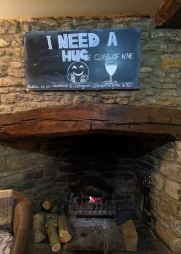 Troy's Barn Fox Pub