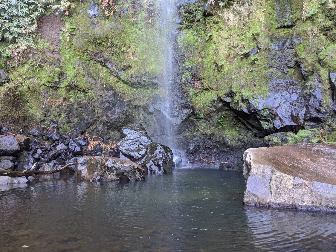 Playground-earth azores-salto-da-farinha-pool