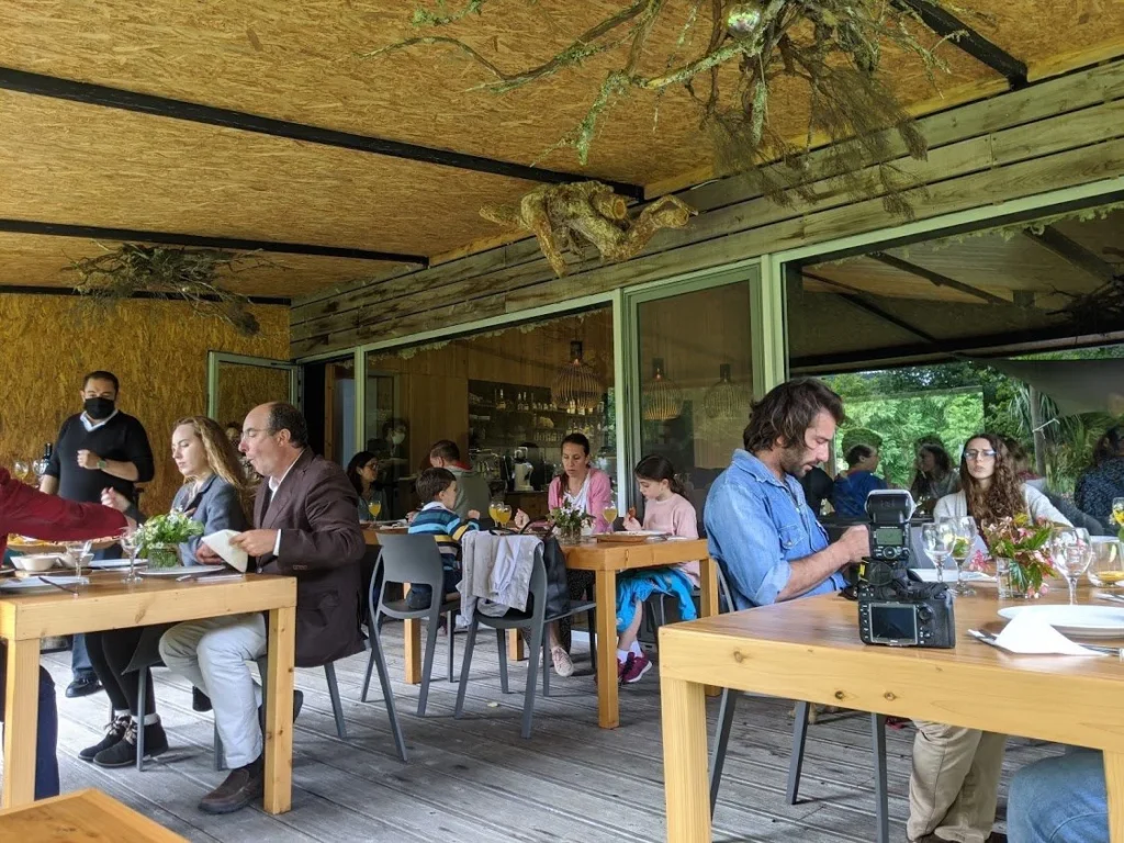 Furnas Lake Garden Party