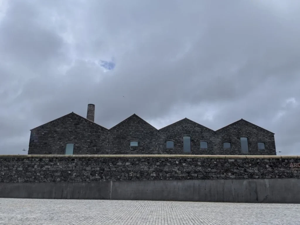 Centro de Artes Front Street View