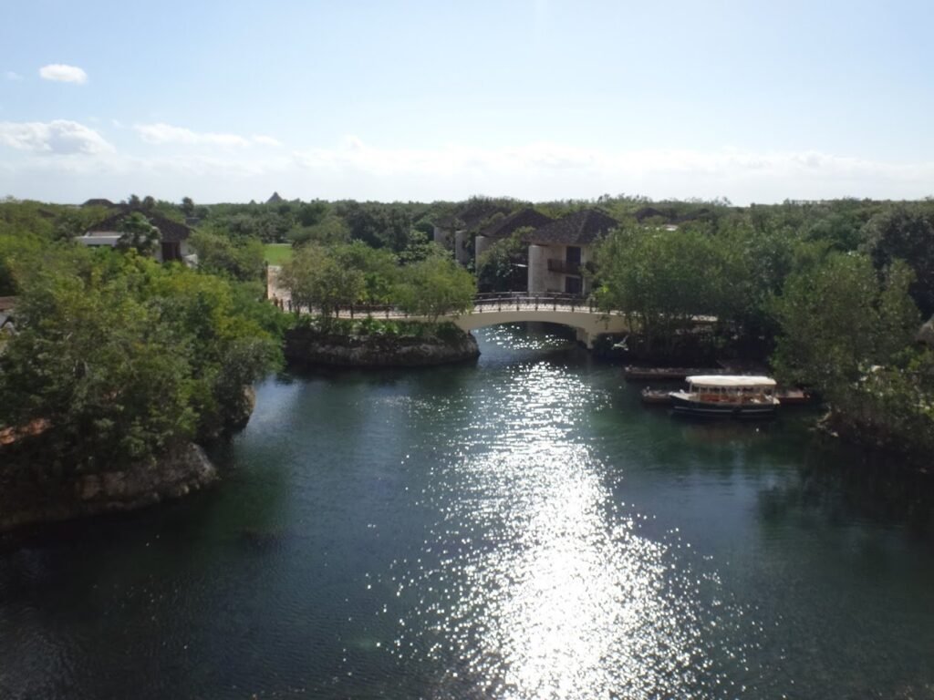 Playground Earth | Lagoon with bridge