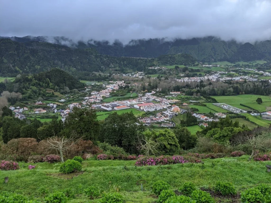 Furnas Lake Forest
