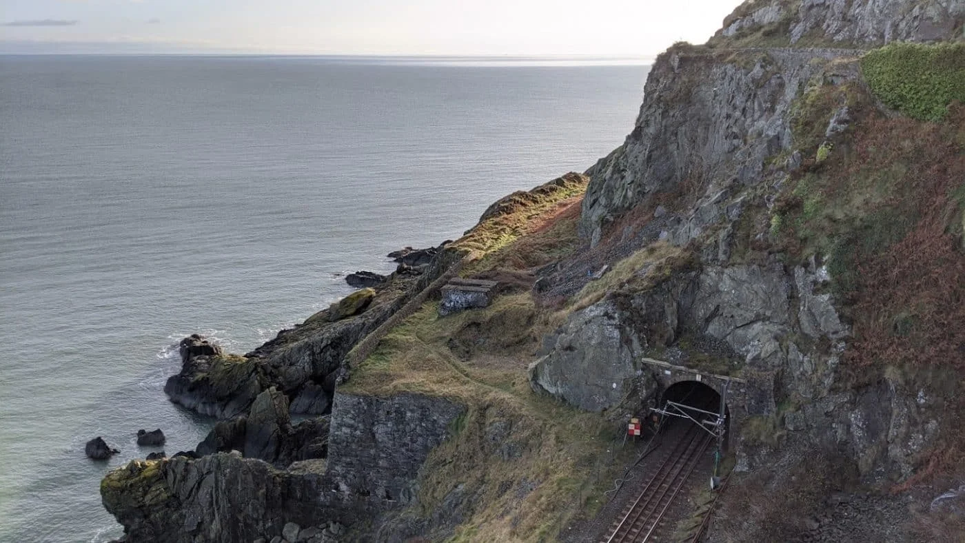 playground-earth-bray-walk-train_feature