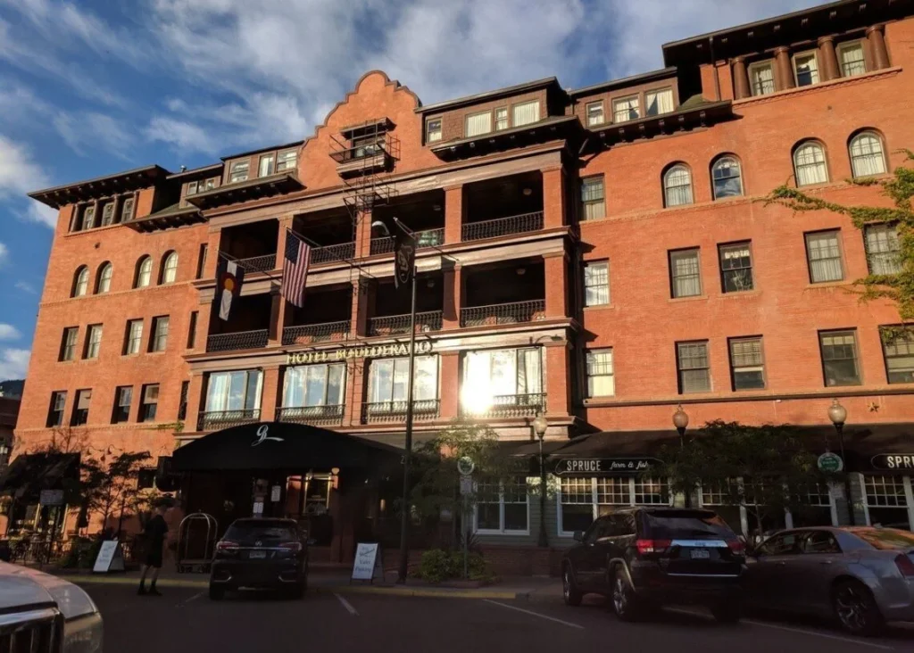Boulder Boulderado Hotel