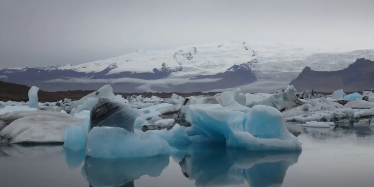 Iceland Hikes Feature