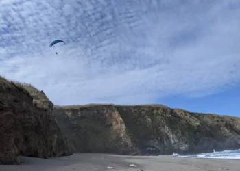 Azores Paragliding Feature