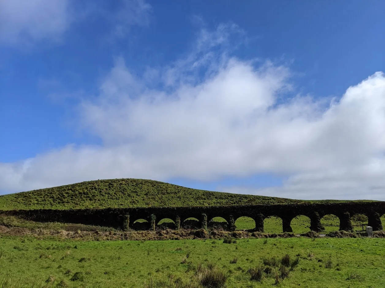 Azores Aquaduct Windows Feature