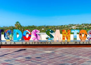 Todos Santos Feature