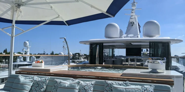 Fort Lauderdale Feature