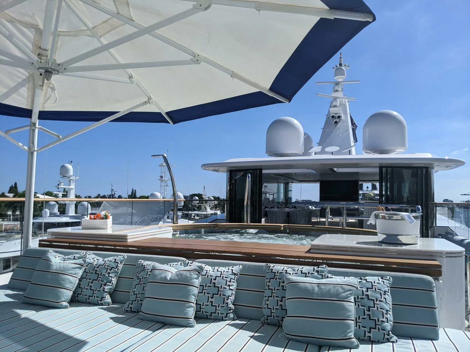 Fort Lauderdale Feature
