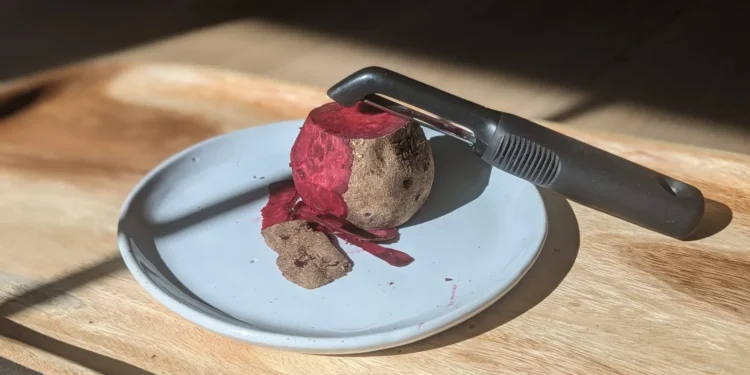 Roasted Beet Salad Feature