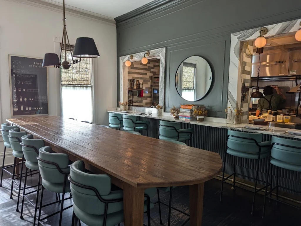 A culinary tale of two cities